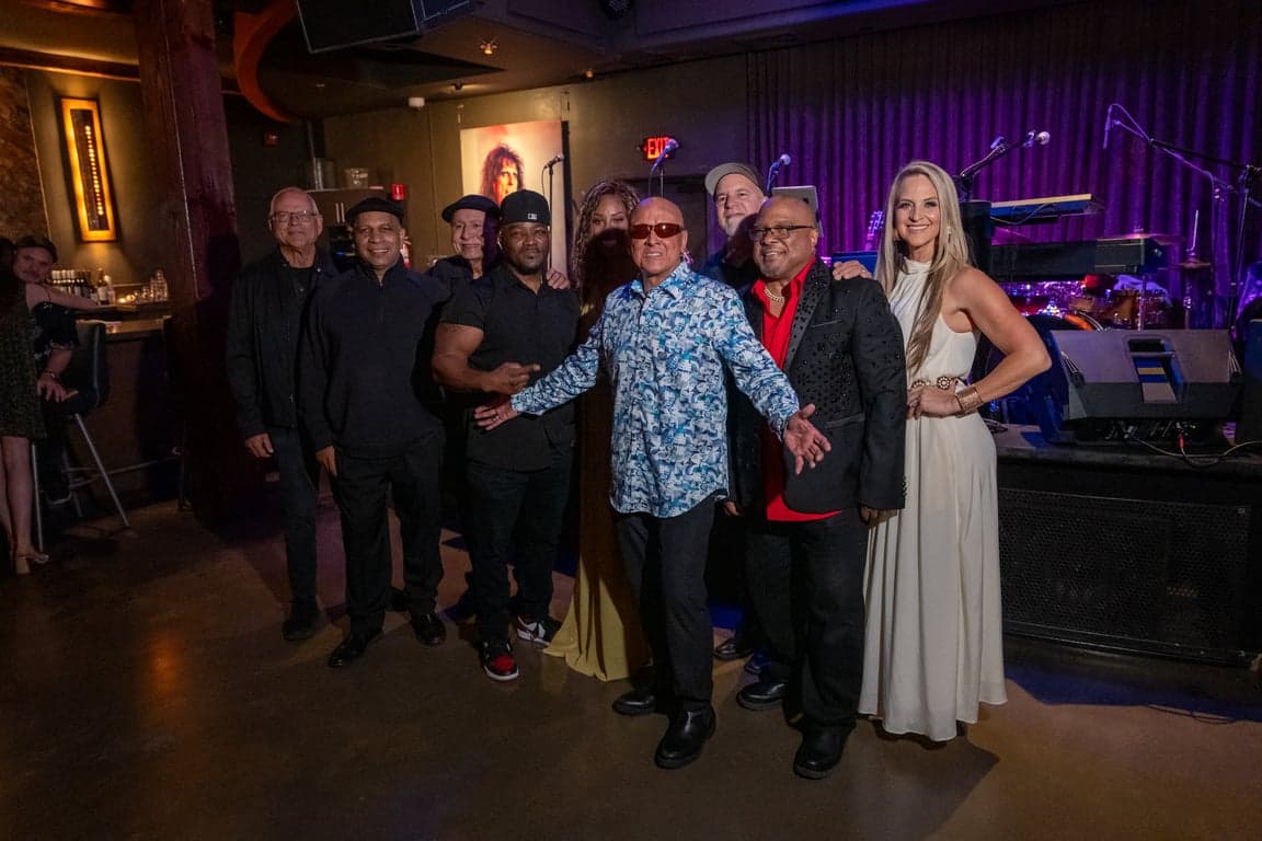 Burt Brion @ The Humphreys